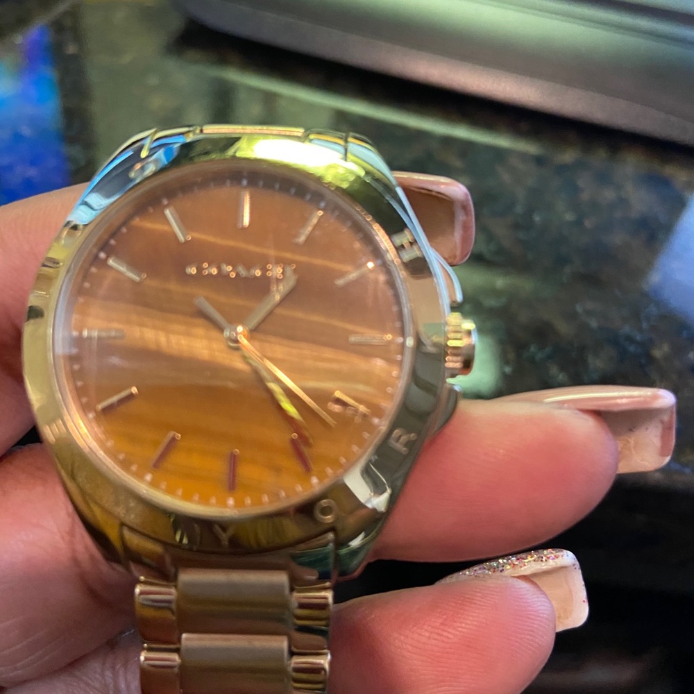 Gold Coach Watch😍 - Picture 8 of 8